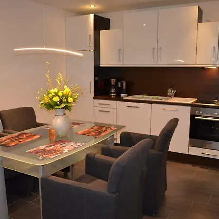 Mia バート・シェーンボルン